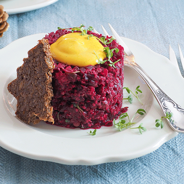 Rote Bete-Linsen-Tatar