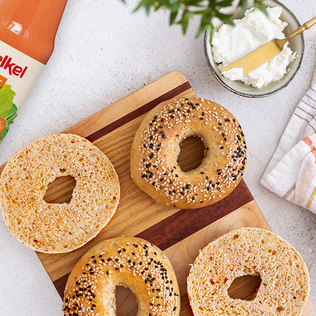 Saftige Möhrensaft-Bagels