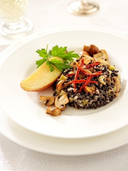 Beluga-Linsenragout mit Champignons